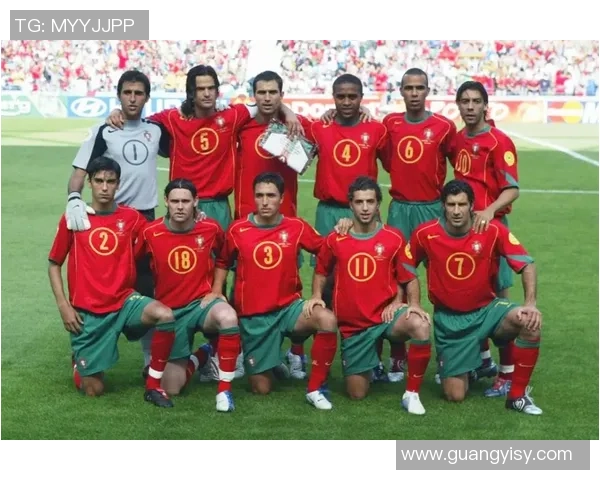 希腊历史上最伟大的十位足球球星及其传奇成就解析